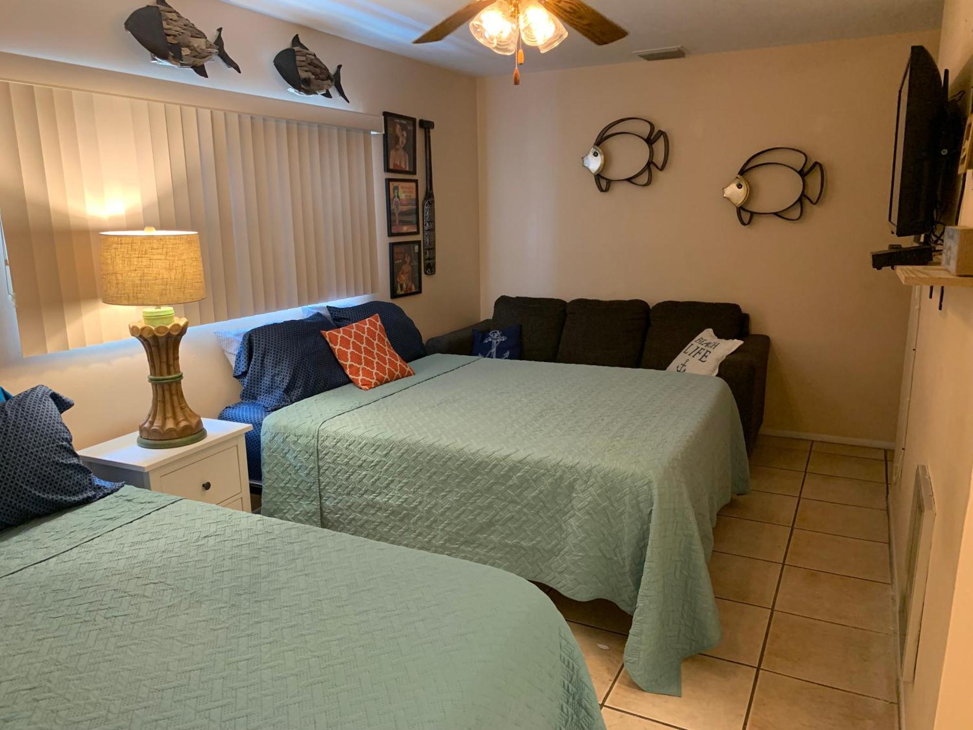Michaels -Beachside Bungalows St. Pete Beach Exterior photo